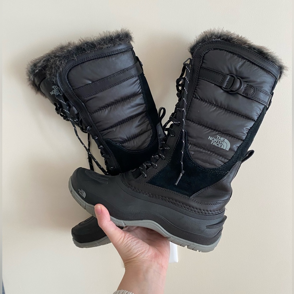 Women’s Tall Northface Winter Boots | Size 8 | Fur Lace Northface Boots
